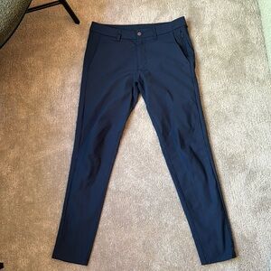 Men’s Navy blue Lululemon work pants size 32